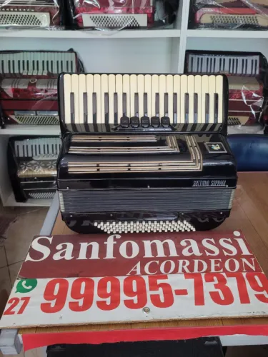 Acordeon Setimo Soprani Preta 80 Baixos
