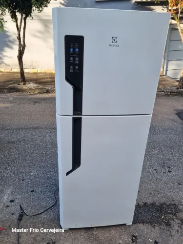 Geladeira Eletrolux Duplex Fost Free 431L 110v Perfeita Garantia 