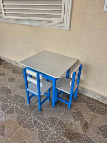 Mesa infantil