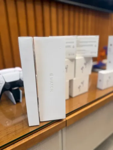 Apple Watch Series 11 42MM | Lacrado | Novo 