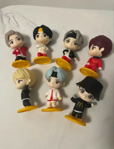 Tiny Tan e BT21 Mc Lanche Feliz BTS 