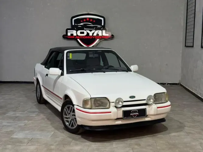 Ford Escort XR3 1.8 / 1.6 Conversível 1992