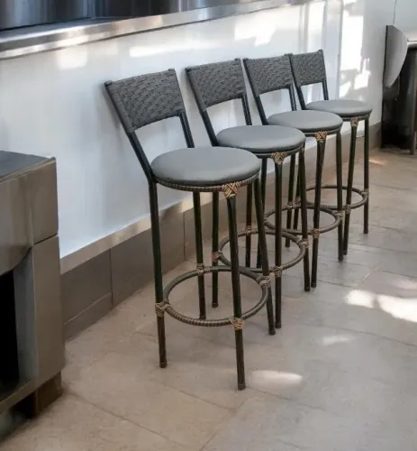 BANQUETAS NOVAS COM FÁBRICA EM PORTO VELHO