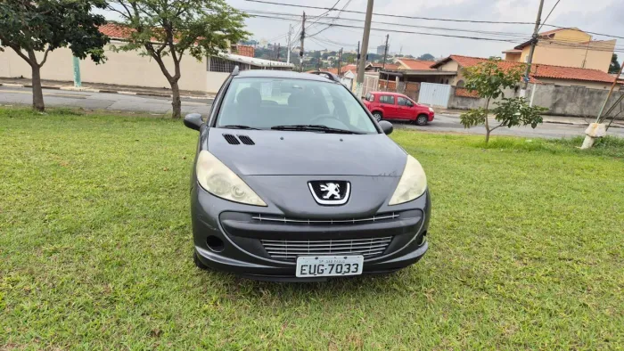 Peugeot 207 SW XR Sport 1.4 Flex 8V 5P 2011