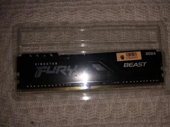 Memoria DDR4 kingston fury beast 16GB 2666mhz
