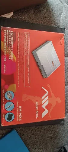 Gravador e Reprodutor Portátil de MiniDisc ( Walkman) Aiwa, modelo AM-NX1. 2003 fumciona