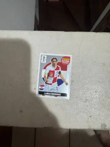 MODRIC EXTRA STICKER PRATA