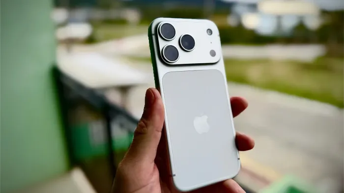 iPhone 17 Pro Silver 256Gb para pessoas exigentes(Ac. Cartão)
