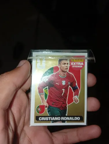 Figurinha legend Cristiano Ronaldo (ouro)