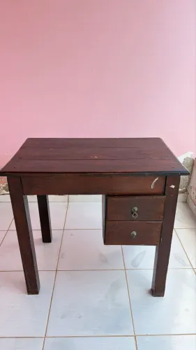 Mesa para escritório ou estudos