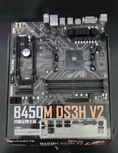 Placa Mãe Gigabyte B450M DS3H V2 para Ryzen 5000, 4000, 3000...