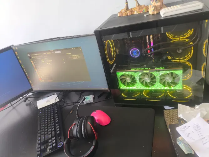 Ryzen 7 9800x3D 3080tu gamerock
