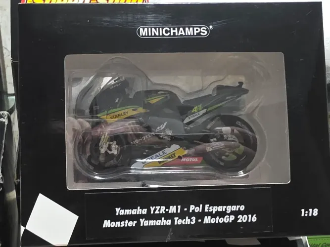 Miniatura 1:18 minichamps moto Yamaha yzr m1 moto GP 2016 Monster #44