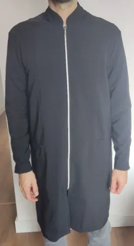 Jaleco elegante preto