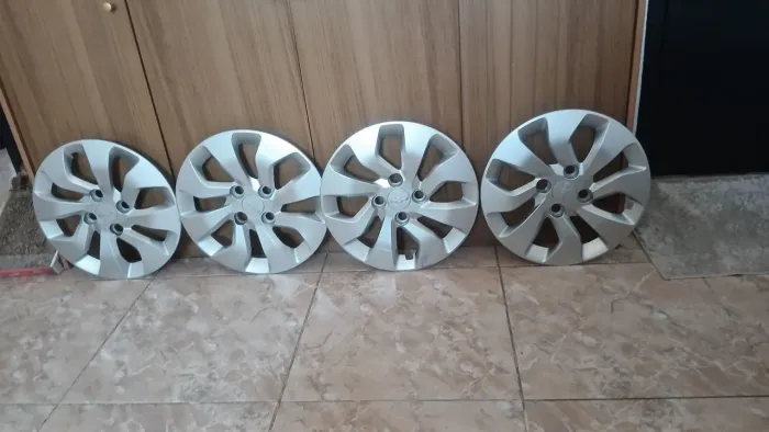 Calotas originais GM aro 14 Onix/Prisma
