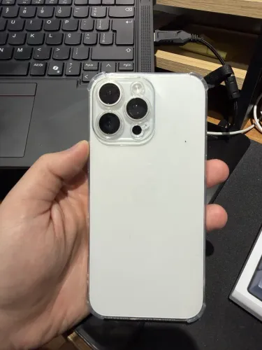 iPhone 16 Pro Max 256gb Semi novo (Leia detalhes descrição)