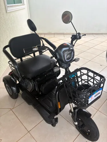 Triciclo elétrico Adulto cadeira idoso1000w Smartway