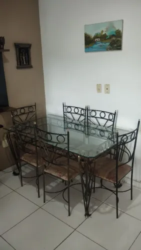 Mesa de Jantar 6 Lugares em Ferro e Vidro - 1,60 x 0,90