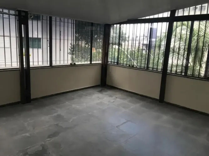 Prédio para aluguel, 5 vagas, Sion - Belo Horizonte/MG