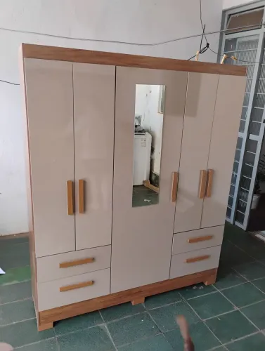 Guarda roupa