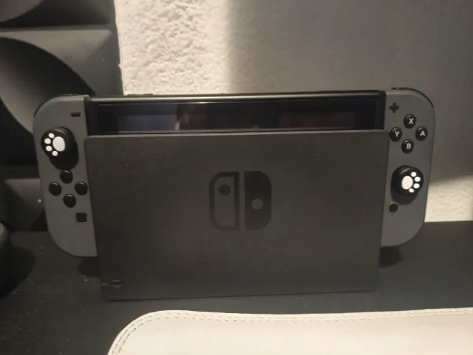 Nintendo switch V2 128gb desbloqueado