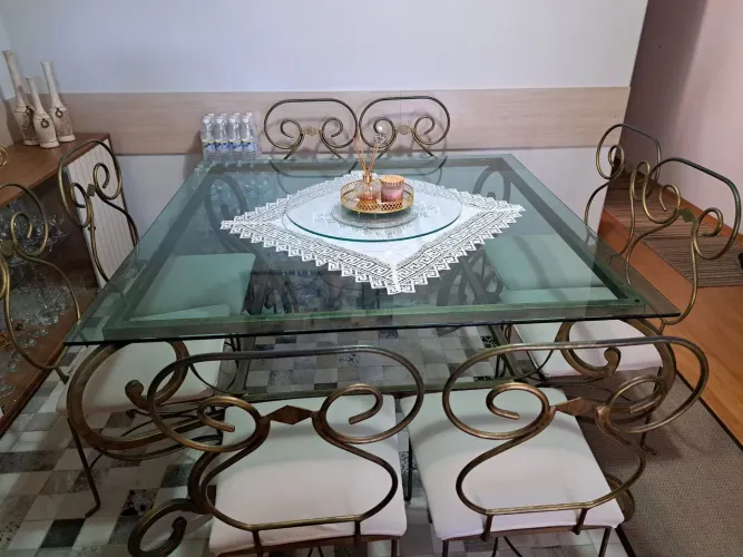Mesa de jantar 8 lugares