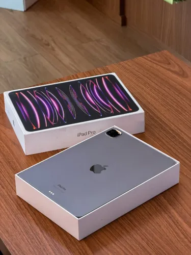 iPad Pro M2 | 11" | 128GB| Seminovo em ótimo estado com caixa e 6 meses de garantia