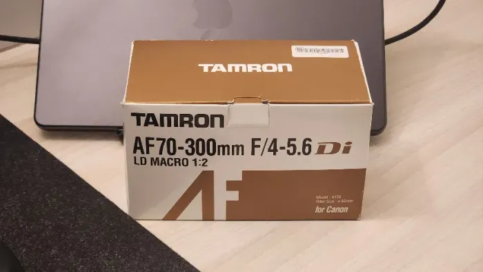 Lente Canon - Tamron AF 70-300mm F/4-5.6 Di LD Macro 1:2