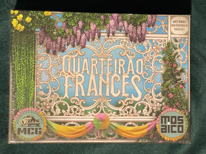 Jogo de Tabuleiro Quarteirão Francês novo lacrado