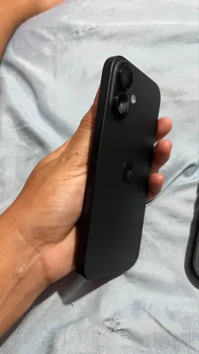 iPhone 16 plus