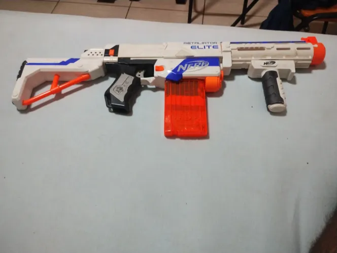 Nerf Retaliator Elite(12 dardos)
