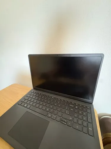 Notebook Dell Pro 15 Essential