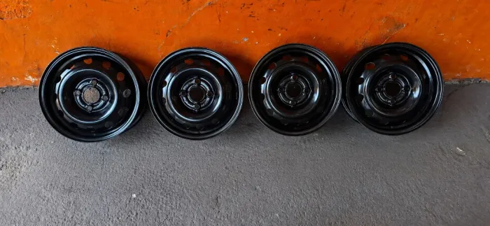 Jogo de Rodas Aro 13 Originais Chevrolet Corsa_Aceito Cartão*