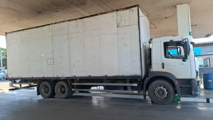 Caminhão truncado