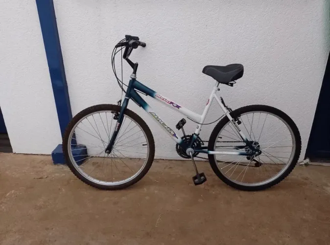 Bicicleta Aro 26 18 marchas