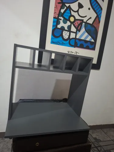 Vendo suporte de micro-ondas novo.