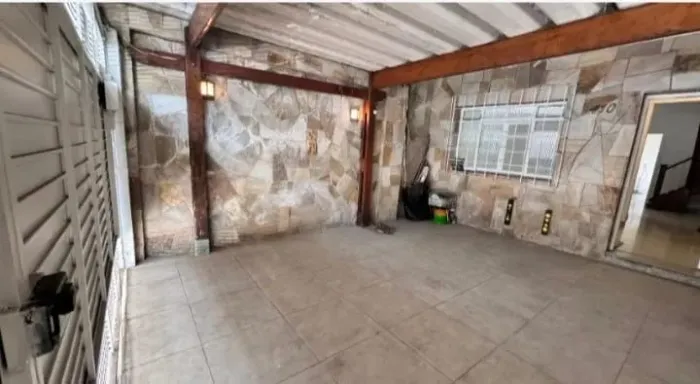 Sobrado à Venda em São Paulo-SP, Bairro Ipiranga: 3 Quartos, 1 Suíte, 3 Banheiros, 2 Vagas