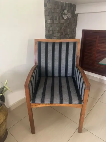 2 CADEIRAS DECORATIVAS PARA SALA