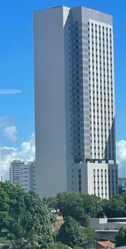 Salas conjugadas com 72 m² na Boa Vista - Recife - PE