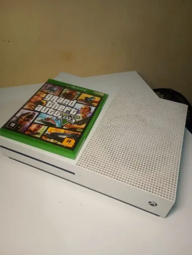 Xbox One S 500GB!