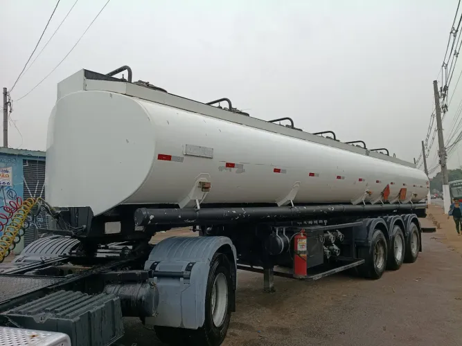 SEMI REBOQUE CARRETA TANQUE 30.000 LITROS 2002 BOTTON COM PNEUS ! 
