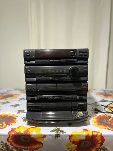 Sony lbt 355 precisando de revisão