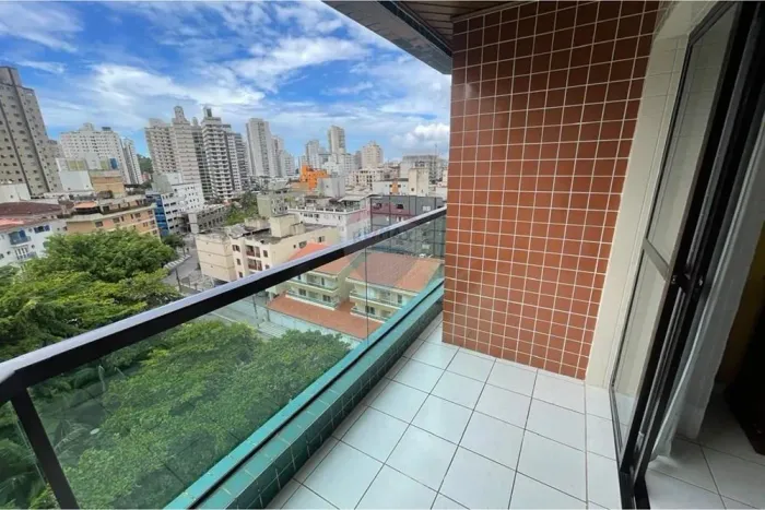 Apartamento a venda Guarujá/SP 2 Quartos (1 suíte) Sala Varanda Frente Praça Piscina Churr