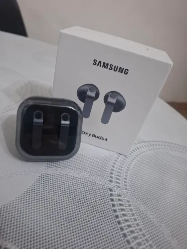 Samsung Galaxy Buds 4