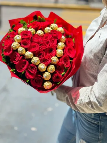 Cestas flores e chocolate
