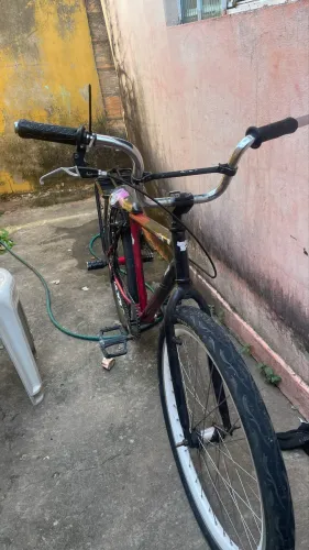 Vendo bike montadinha nada pra arrumar cor original ?