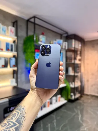 iPhone 14 Pro Max 256GB Roxo