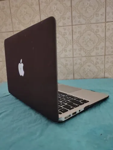 Macbook Air 2011