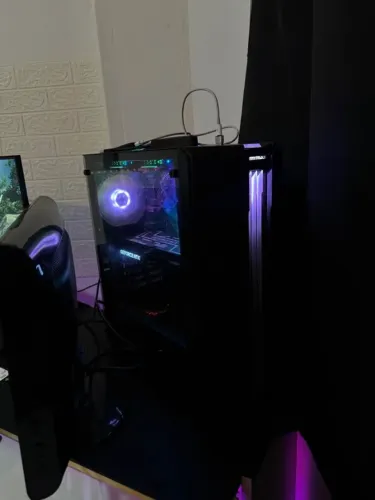 PC Gamer + monitor