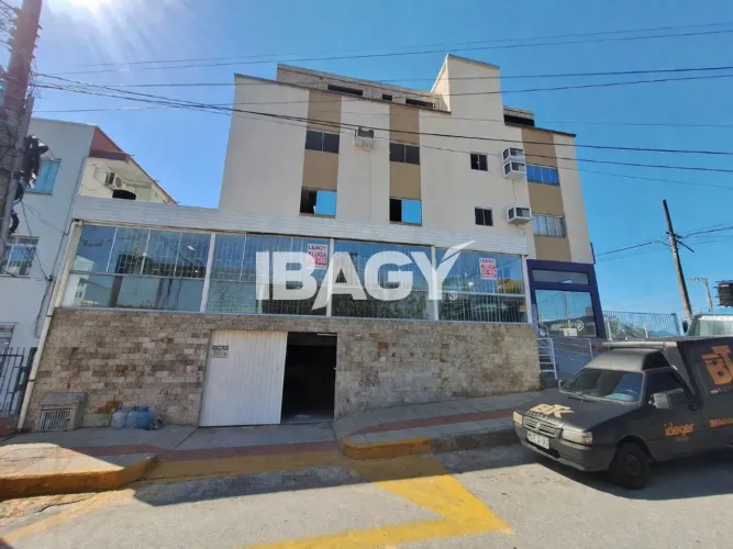 Oportunidade! Loja em Capoeiras - Florianópolis